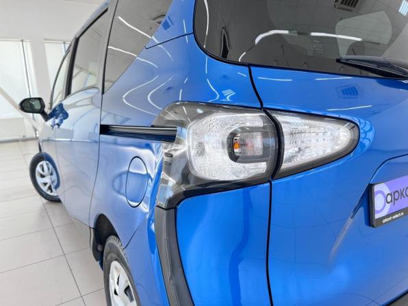 Toyota Sienta II с пробегом 2018 года, цена 1 415 000 рублей, 142210 км, минивэн, Автокод Объявления
