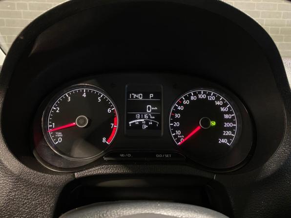Volkswagen Polo V Рестайлинг с пробегом 2019 года, цена 1 240 000 рублей, 131167 км, седан, Автокод Объявления