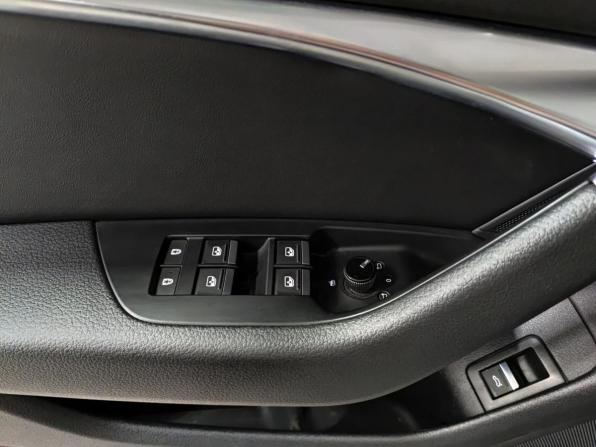 Audi A6 V (C8) с пробегом 2021 года, цена 2 410 000 рублей, 207290 км, седан, Автокод Объявления