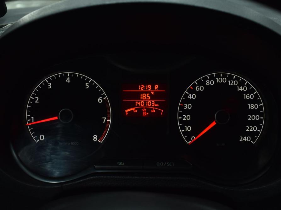 Volkswagen Polo V Кемерово  - изображение 9