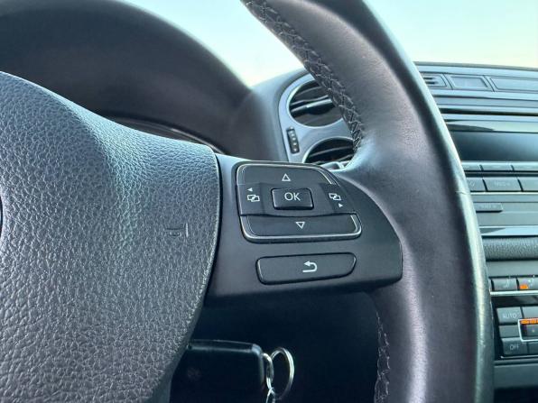 Volkswagen Tiguan I Рестайлинг с пробегом 2011 года, цена 1 025 000 рублей, 207000 км, внедорожник, Автокод Объявления