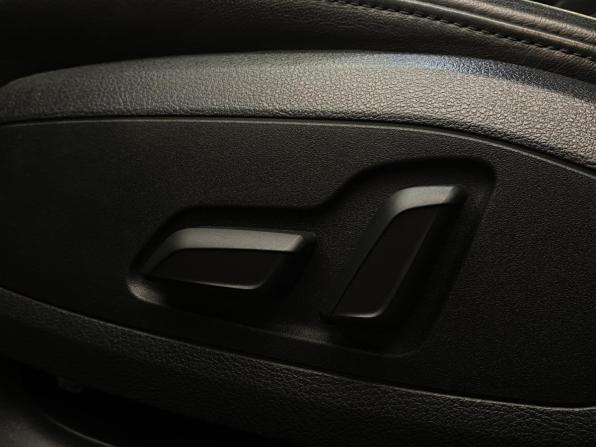 Audi A4 V (B9) Рестайлинг с пробегом 2020 года, цена 2 950 000 рублей, 34724 км, седан, Автокод Объявления