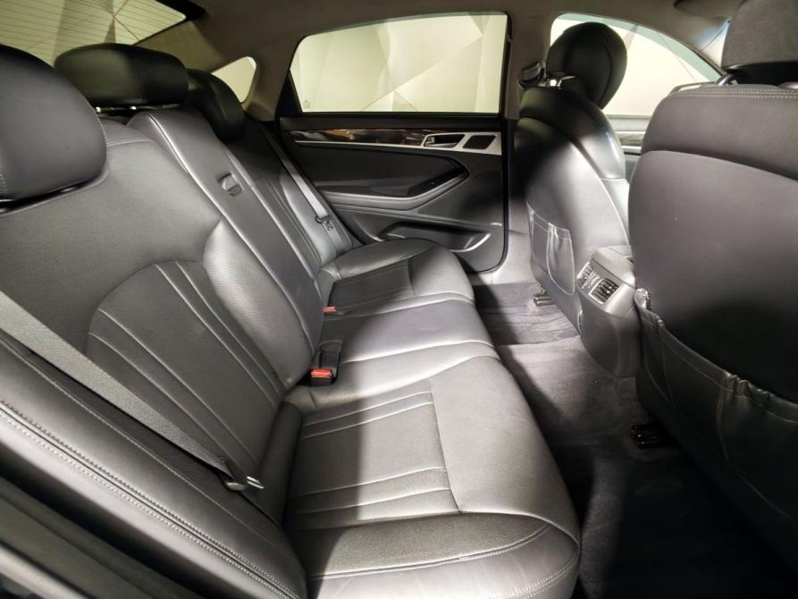 Hyundai Genesis II Москва  - изображение 16