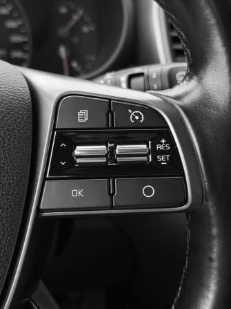 Kia Sorento III Prime Рестайлинг с пробегом 2019 года, цена 2 980 000 рублей, 175443 км, внедорожник, Автокод Объявления