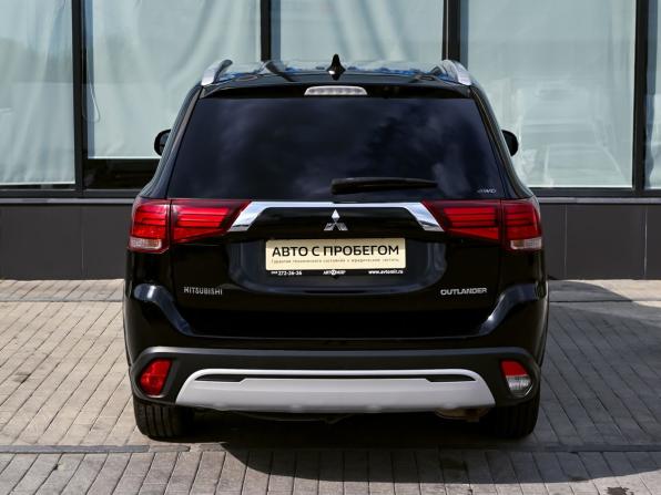 Mitsubishi Outlander III Рестайлинг 3 с пробегом 2019 года, цена 2 199 000 рублей, 130809 км, внедорожник, Автокод Объявления