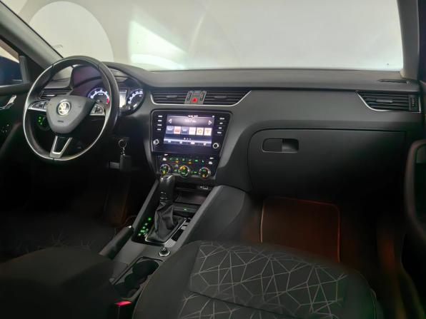 Skoda Octavia III (A7) Рестайлинг с пробегом 2019 года, цена 1 623 000 рублей, 126892 км, лифтбек, Автокод Объявления
