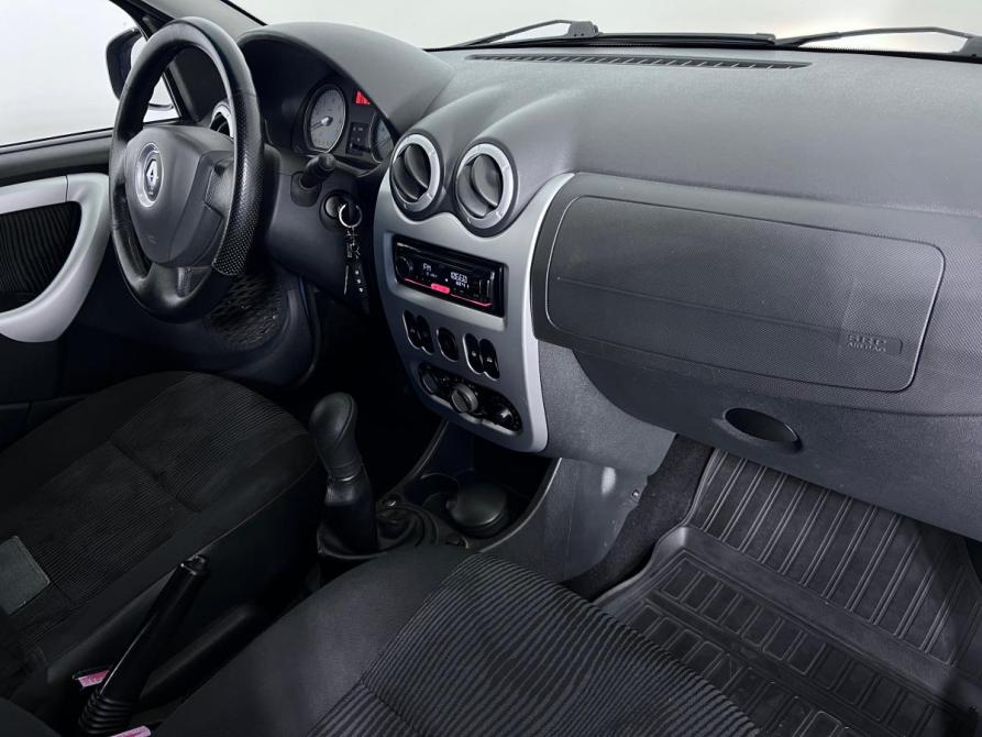 Renault Logan I Рестайлинг Ростов-на-Дону  - изображение 13