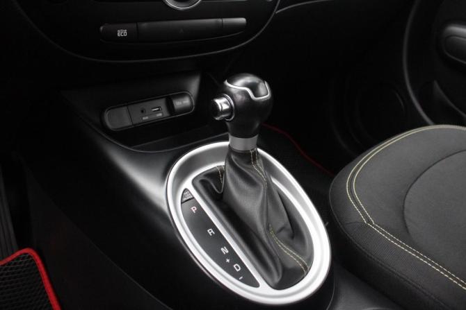 Kia Soul II с пробегом 2016 года, цена 1 295 000 рублей, 179731 км, хэтчбек, Автокод Объявления