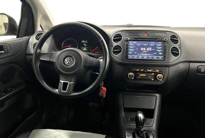 Volkswagen Golf Plus II с пробегом 2012 года, цена 650 000 рублей, 205857 км, хэтчбек, Автокод Объявления