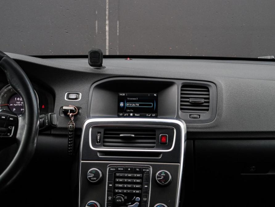 Volvo S60 II Москва  - изображение 10