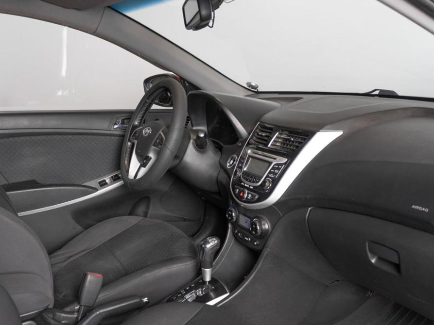 Hyundai Solaris I Казань  - изображение 7