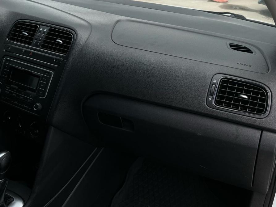 Volkswagen Polo V Рестайлинг Калуга  - изображение 8