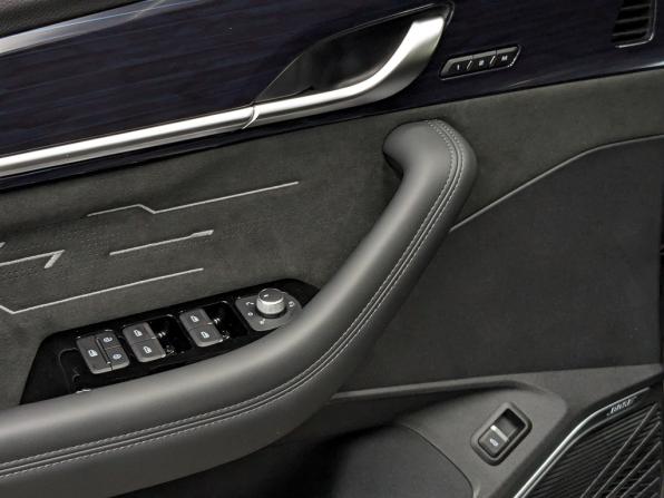 Geely Monjaro I с пробегом 2025 года, цена 4 100 000 рублей, 6013 км, внедорожник, Автокод Объявления