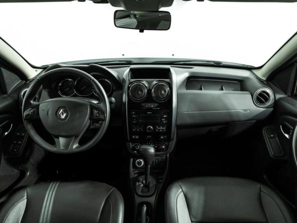 Renault Duster I Рестайлинг с пробегом 2017 года, цена 1 469 700 рублей, 60000 км, внедорожник, Автокод Объявления