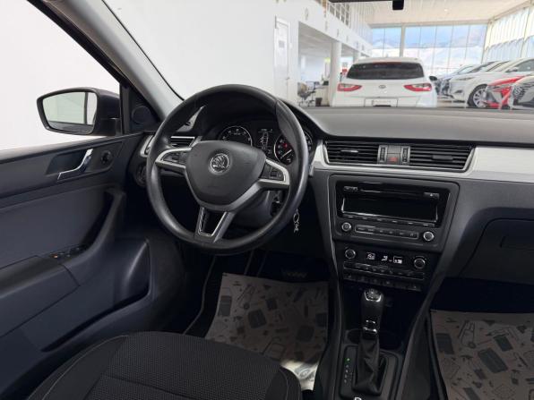 Skoda Rapid I с пробегом 2014 года, цена 1 150 000 рублей, 141000 км, лифтбек, Автокод Объявления
