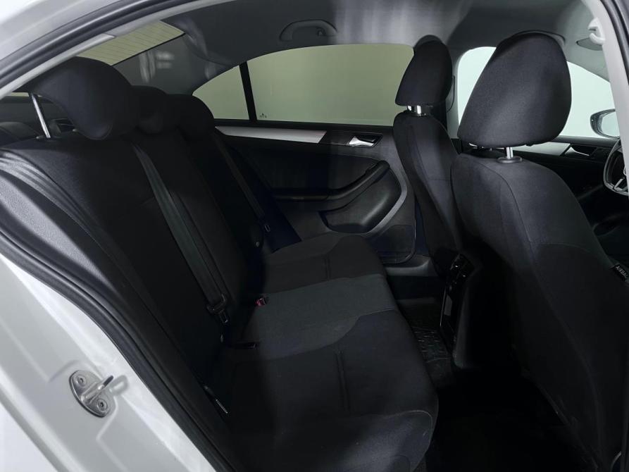 Volkswagen Jetta VI Рестайлинг Ростов-на-Дону  - изображение 13