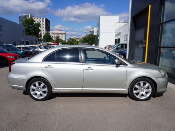 Toyota Avensis II Рестайлинг с пробегом 2007 года, цена 780 000 рублей, 221137 км, лифтбек, Автокод Объявления