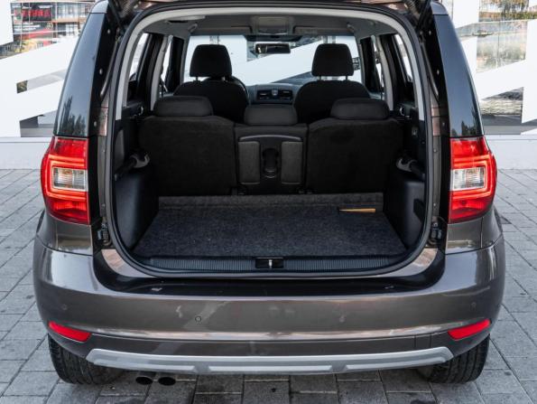 Skoda Yeti I Рестайлинг с пробегом 2014 года, цена 975 000 рублей, 109007 км, внедорожник, Автокод Объявления