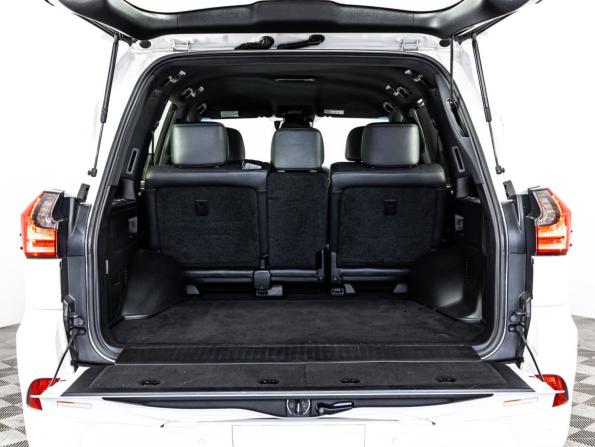 Lexus LX III Рестайлинг 2 с пробегом 2019 года, цена 7 500 000 рублей, 85310 км, внедорожник, Автокод Объявления