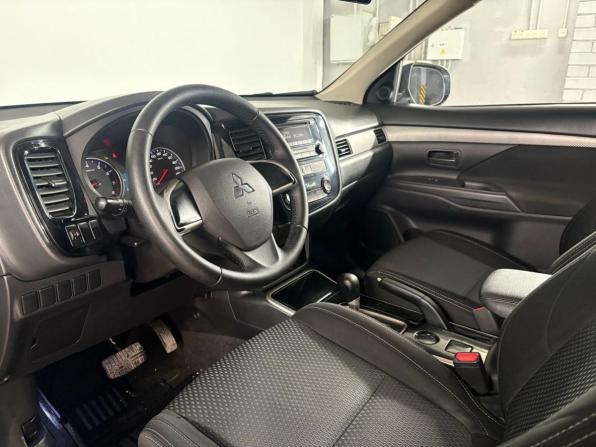 Mitsubishi Outlander III Рестайлинг 2 с пробегом 2018 года, цена 1 770 000 рублей, 144170 км, внедорожник, Автокод Объявления