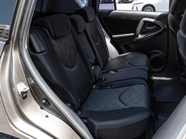 Toyota RAV4 III (XA30) Рестайлинг с пробегом 2011 года, цена 1 213 000 рублей, 194921 км, внедорожник, Автокод Объявления