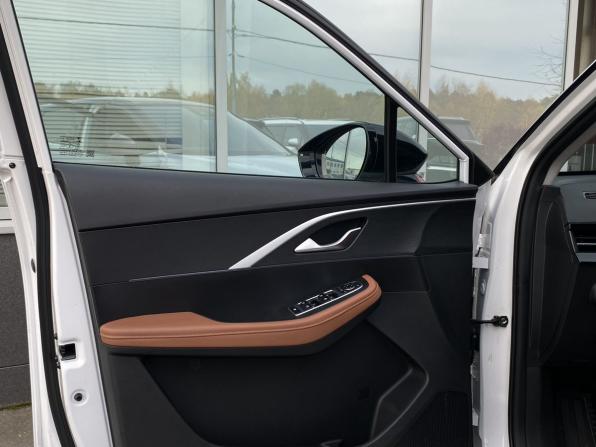 Omoda C5 I с пробегом 2023 года, цена 1 699 000 рублей, 50345 км, внедорожник, Автокод Объявления