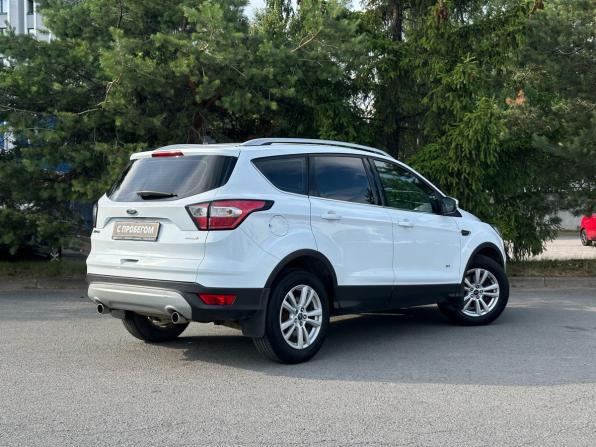 Ford Kuga II Рестайлинг с пробегом 2017 года, цена 1 485 000 рублей, 150607 км, внедорожник, Автокод Объявления