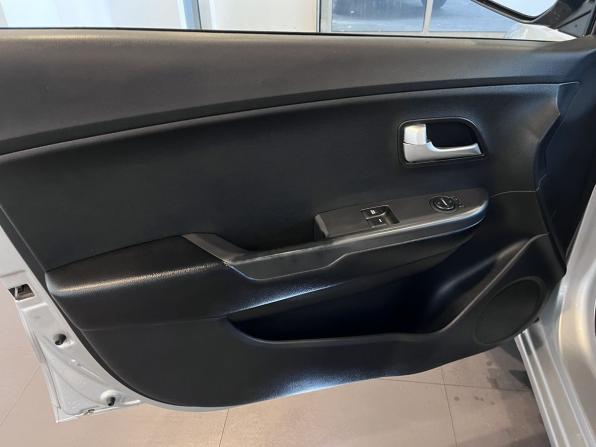 Kia Rio III с пробегом 2015 года, цена 900 000 рублей, 150032 км, седан, Автокод Объявления