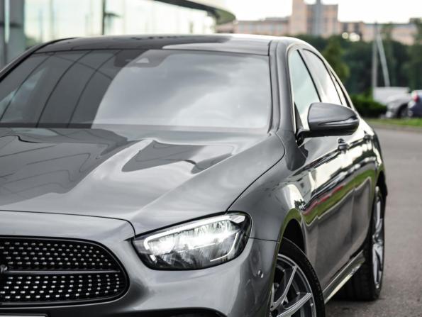 Mercedes-Benz E-Класс V (W213 S213 C238) Рестайлинг с пробегом 2022 года, цена 5 150 000 рублей, 59484 км, седан, Автокод Объявления