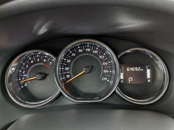 Renault Sandero II Рестайлинг с пробегом 2021 года, цена 1 355 000 рублей, 64692 км, хэтчбек, Автокод Объявления