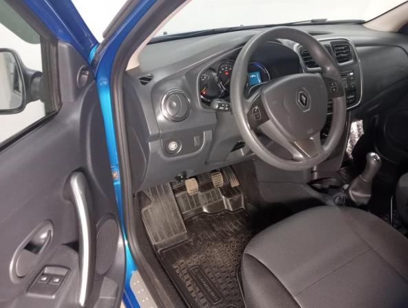Renault Sandero II с пробегом 2016 года, цена 730 000 рублей, 61000 км, хэтчбек, Автокод Объявления