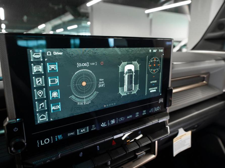 GMC Hummer EV Москва  - изображение 25