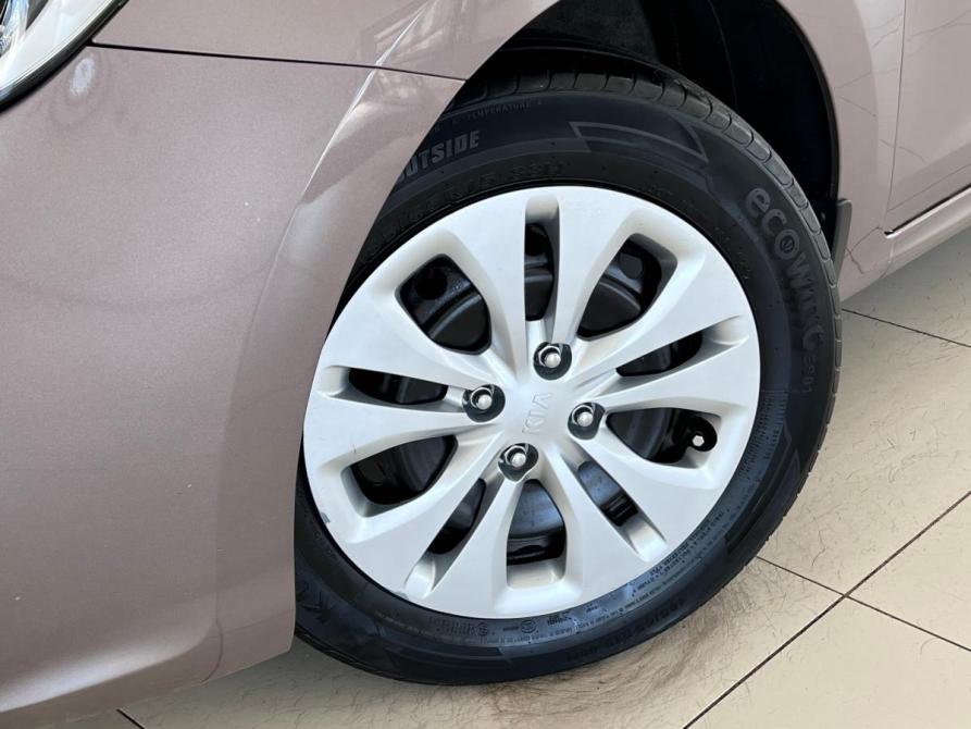 Kia Rio IV Волгоград  - изображение 12