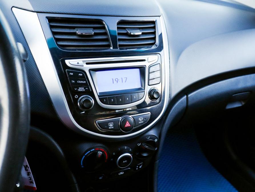 Hyundai Solaris I Екатеринбург  - изображение 10