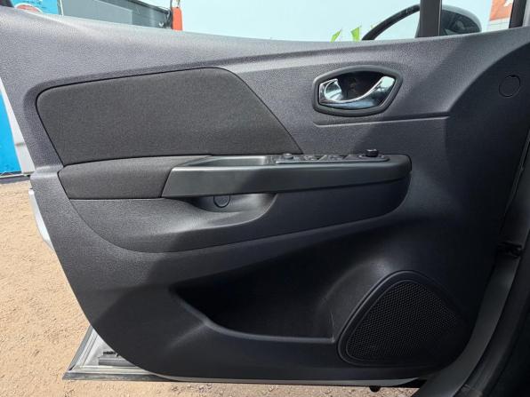 Renault Kaptur I с пробегом 2018 года, цена 1 590 000 рублей, 88200 км, внедорожник, Автокод Объявления