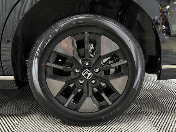 Honda Stepwgn VI с пробегом 2026 года, цена 3 700 000 рублей, 8174 км, минивэн, Автокод Объявления