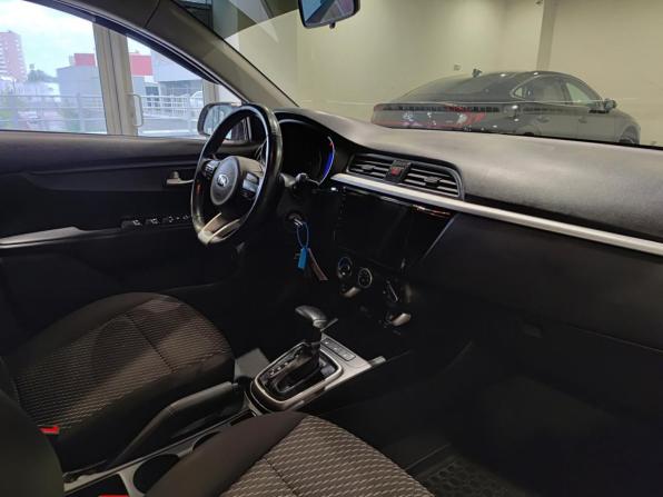 Kia Rio IV с пробегом 2018 года, цена 1 120 000 рублей, 189065 км, седан, Автокод Объявления