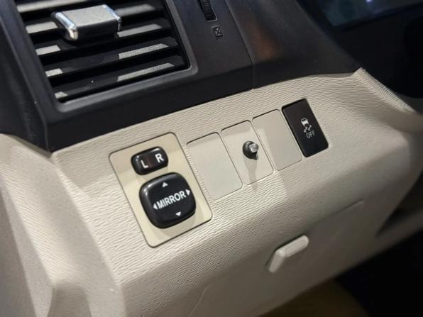 Toyota Venza I с пробегом 2011 года, цена 1 100 000 рублей, 198745 км, внедорожник, Автокод Объявления