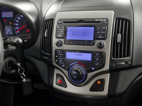 Hyundai i30 I Рестайлинг с пробегом 2011 года, цена 723 000 рублей, 176169 км, хэтчбек, Автокод Объявления