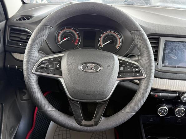 Lada (ВАЗ) Vesta I Рестайлинг (NG) с пробегом 2023 года, цена 1 220 000 рублей, 43000 км, седан, Автокод Объявления