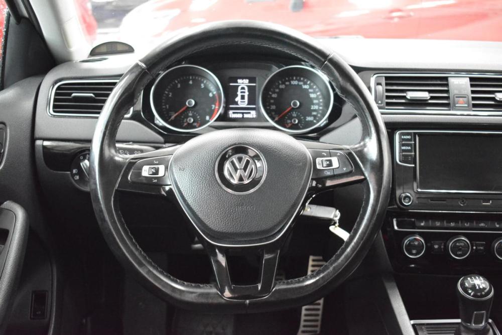 Volkswagen Jetta VI Рестайлинг Киров  - изображение 10