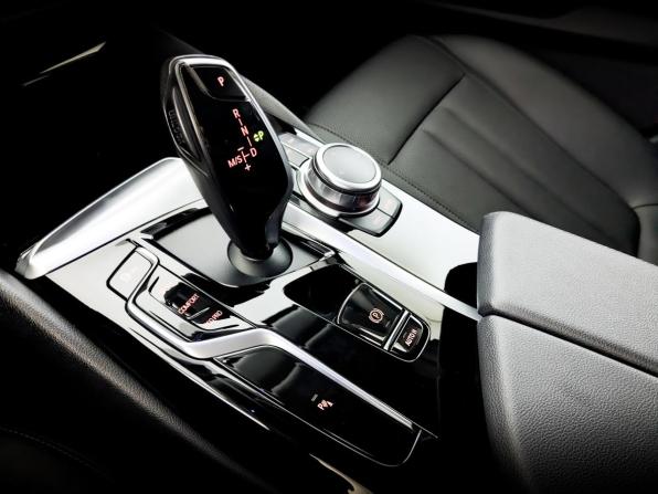 BMW 5 серии VII (G30/G31/G38) Рестайлинг с пробегом 2022 года, цена 5 000 000 рублей, 61008 км, седан, Автокод Объявления