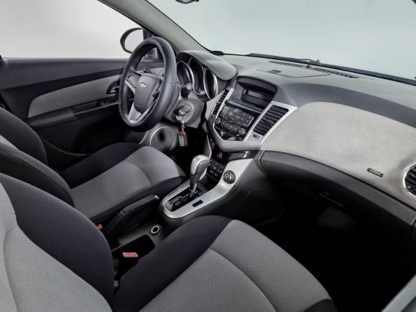 Chevrolet Cruze I с пробегом 2010 года, цена 557 000 рублей, 266725 км, седан, Автокод Объявления