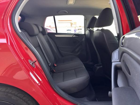 Volkswagen Golf VI с пробегом 2011 года, цена 640 000 рублей, 212037 км, хэтчбек, Автокод Объявления