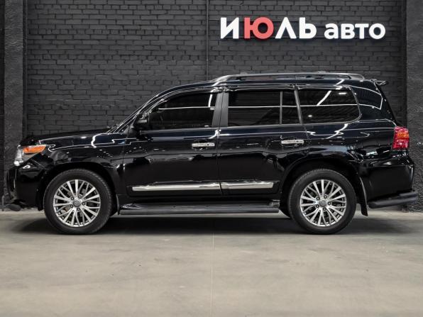 Toyota Land Cruiser 200 Series Рестайлинг 1 с пробегом 2014 года, цена 3 860 000 рублей, 283888 км, внедорожник, Автокод Объявления