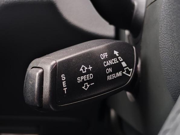 Audi Q3 I (8U) с пробегом 2012 года, цена 1 495 000 рублей, 177395 км, внедорожник, Автокод Объявления