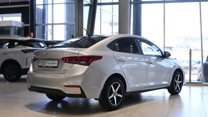 Hyundai Solaris II с пробегом 2019 года, цена 1 150 000 рублей, 169112 км, седан, Автокод Объявления