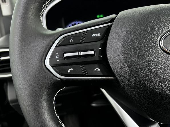 Hyundai Santa Fe IV Рестайлинг с пробегом 2021 года, цена 3 150 000 рублей, 94197 км, внедорожник, Автокод Объявления