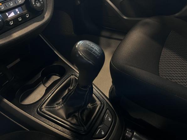 Lada (ВАЗ) Vesta I с пробегом 2018 года, цена 650 000 рублей, 301860 км, седан, Автокод Объявления