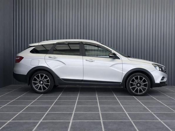 Lada (ВАЗ) Vesta I с пробегом 2021 года, цена 1 297 000 рублей, 109476 км, универсал, Автокод Объявления